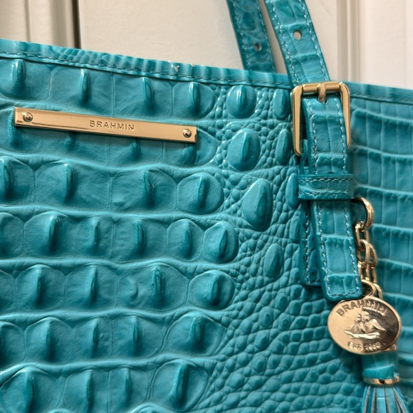 Brahmin Croc embossed bag - Picture 3 of 7